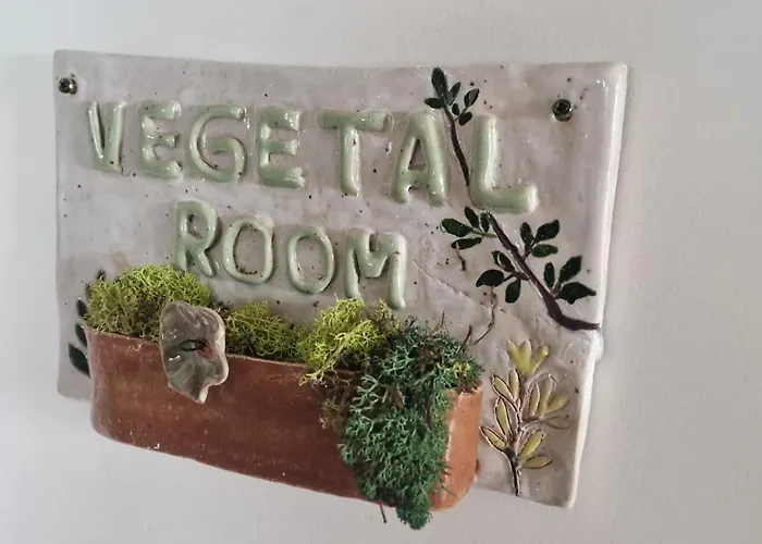 Romantics Rooms In Brussels Sky